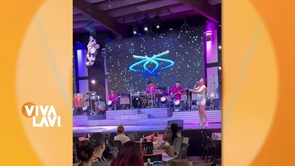 Bailarina cae en pleno espectáculo