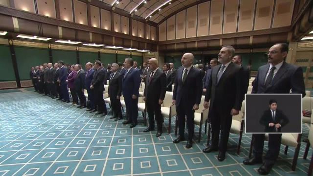 Cumhurbaşkanı Erdoğan: "Vatandaşlarımızın Bir Kısmının İcra Takibine Uğramasına Yol Açan 2 Bin Lira ve Altındaki Borçları Tasfiye Ediyoruz"