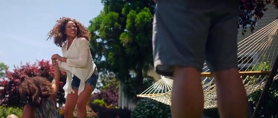 Inez & Doug & Kira Bande-annonce (EN)