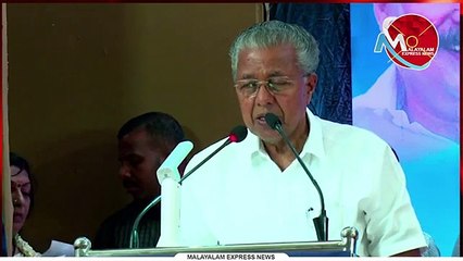 വിഴിഞ്ഞത്തെ മത്സ്യത്തൊഴിലാളികൾക്ക് വീട്ടു വാടക മുഖ്യമന്ത്രി നൽകി