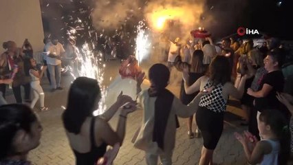 Engelli genç kızın gelinlik hayali gerçek oldu