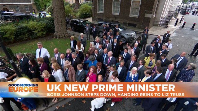 Boris Johnson bids farewell before meeting the Queen to resign