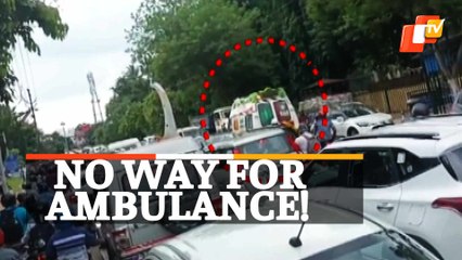TrTraffic Chaos In Bhubaneswar: Another Ambulance Gets Stuck Near Odisha Assembly Amid BJD’s Programme