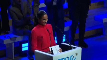 Harry e Meghan tornano nel Regno Unito per parlare ai giovani