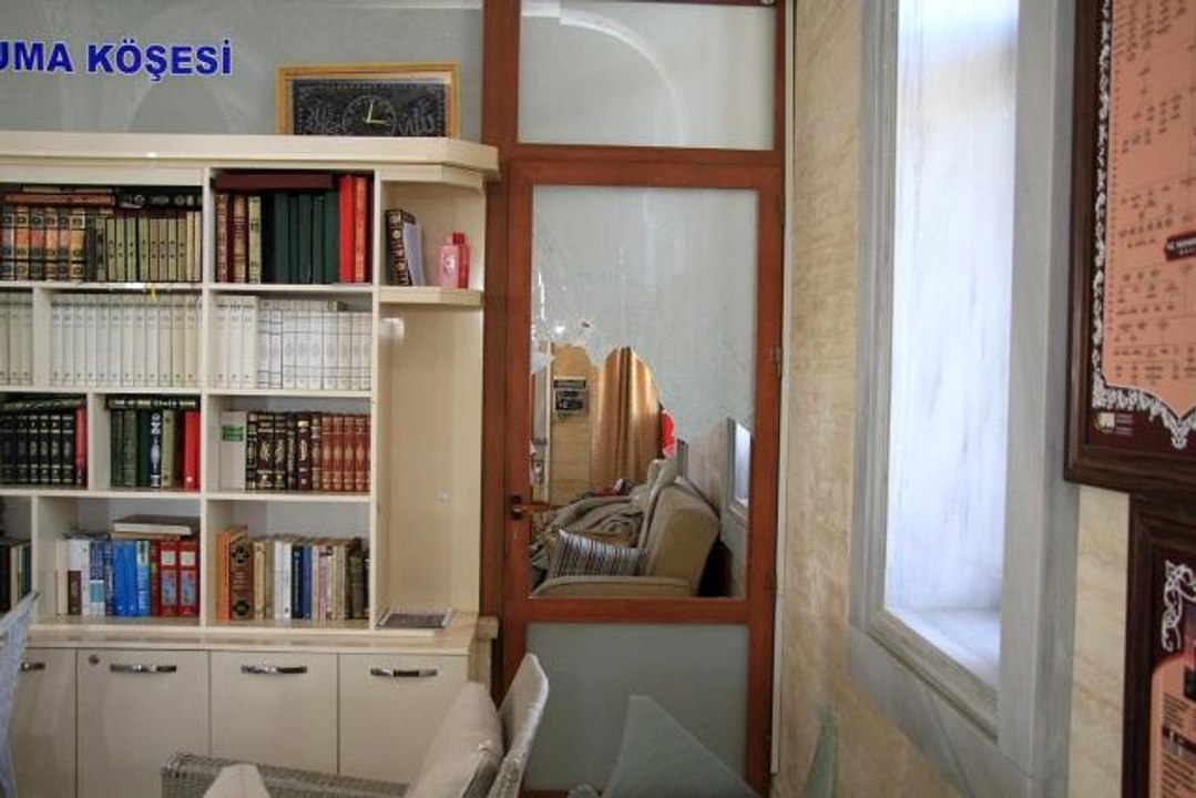 Manisa haberi: Kula'nın gözbebeği olan Süleyman Şah Camii'ne hırsız girdi