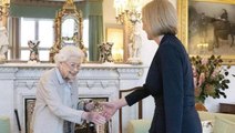 İngiltere'nin yeni Başbakanı Liz Truss, Kraliçe 2. Elizabeth'ten hükümeti kurma görevini aldı