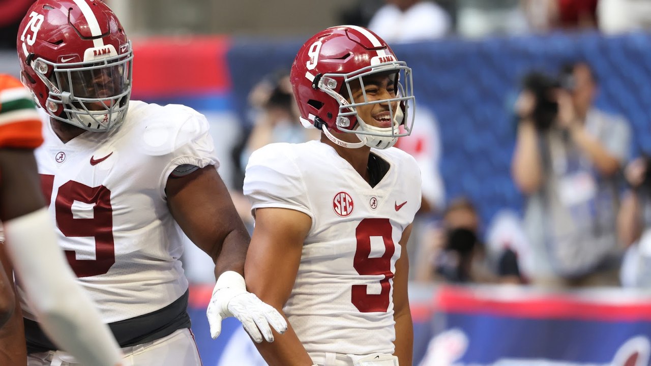 Bryce Young Shines As #1 Alabama Shuts Out Utah State