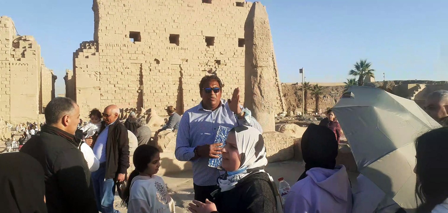 جوله في معبد الكرنك بالاقصر