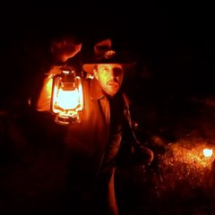 Nicolas, alias Indiana Fraise, explore les merveilles abandonnées en France