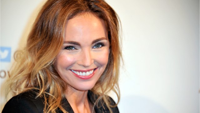 VOICI : Claire Keim en colère : l'actrice pousse un coup de gueule contre la schizophrénie du gouvernement