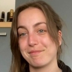 Cette professeur de mathématiques aide donne de précieux conseils sur TikTok