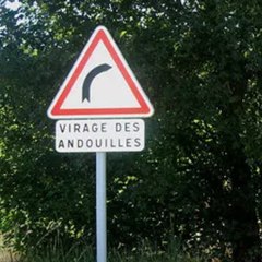 Florilège des panneaux insolites trouvés sur les routes de France