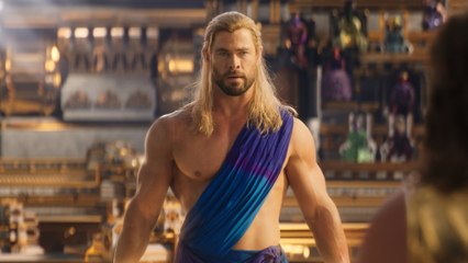 Thor Gets Major Help From Zeus in This Exclusive "Thor: Love and Thunder" Deleted Scene