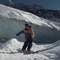 Le skieur Sam Favret explore la mer de glace en freeride
