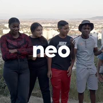 Les jeunes d'un quartier de Clermont-Ferrand à la découverte de la ferme