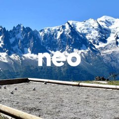 Ils jouent à la pétanque face au mont Blanc, sur l'un des plus hauts boulodromes de France
