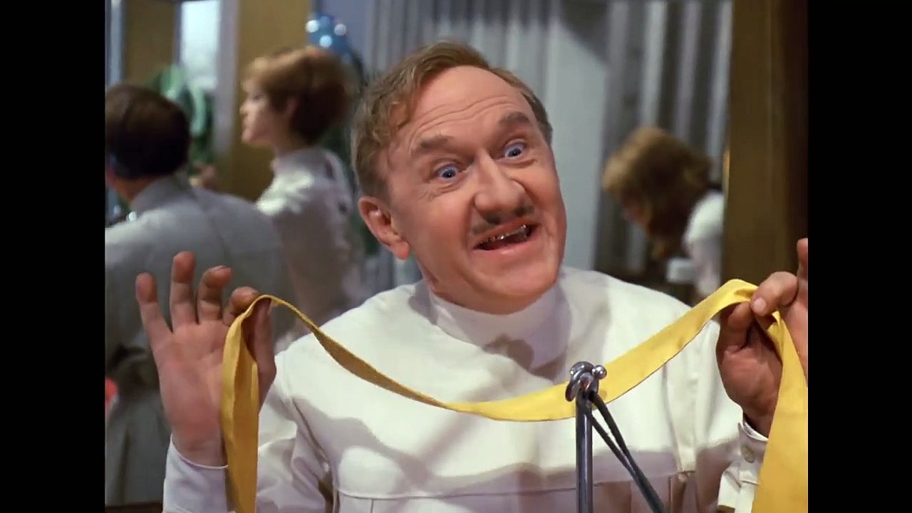 Pan Tau - Pan Tau tritt auf