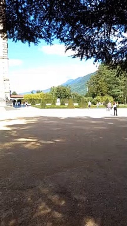 Parc du château de Vizille |  Musée de la Révolution française Domaine de Vizille #vizille #châteaudevizille #parc #france #2022