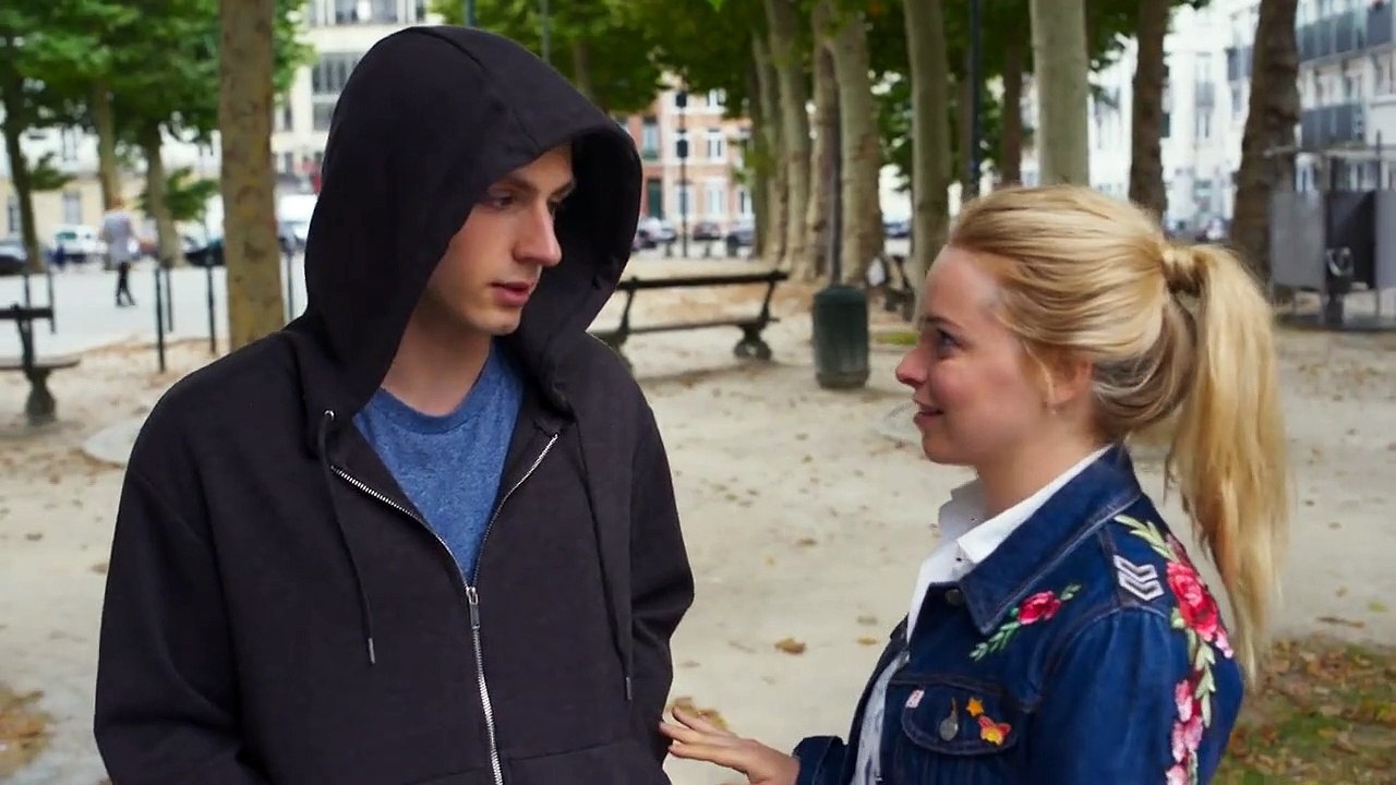 Hoodie Staffel 1 Folge 9 HD Deutsch