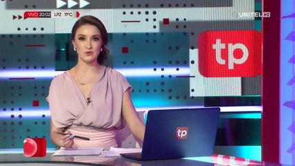 Grasa derramada en una avenida en Cochabamba ocasionó que motociclistas y transeúntes resbalen