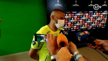 Télécharger la video: Weverton sai em defesa de Murilo, e analisa empate que eliminou o Palmeiras da Libertadores