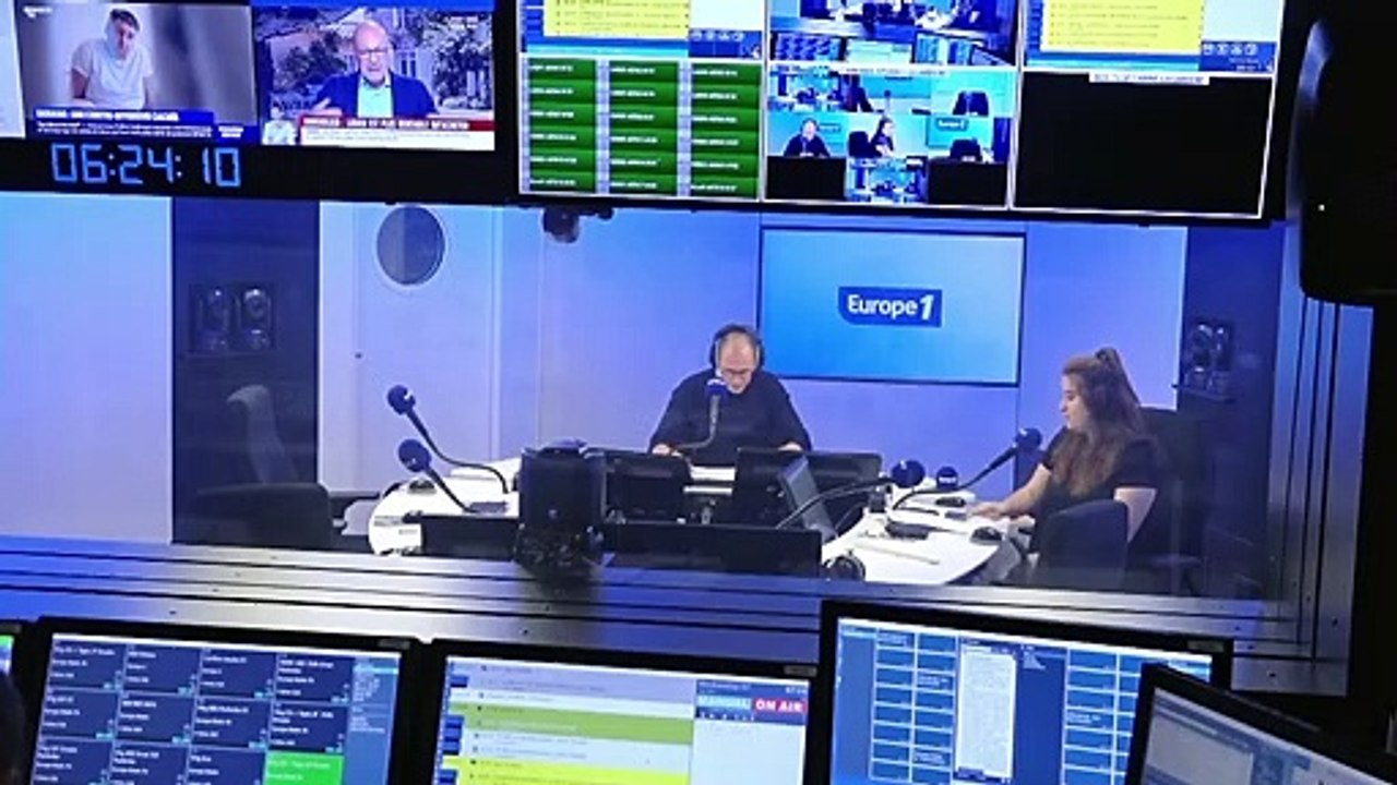 14 février 1989 : le jour où l'écrivain Salman Rushdie est condamné à mort par l'Ayatollah Khomeiny