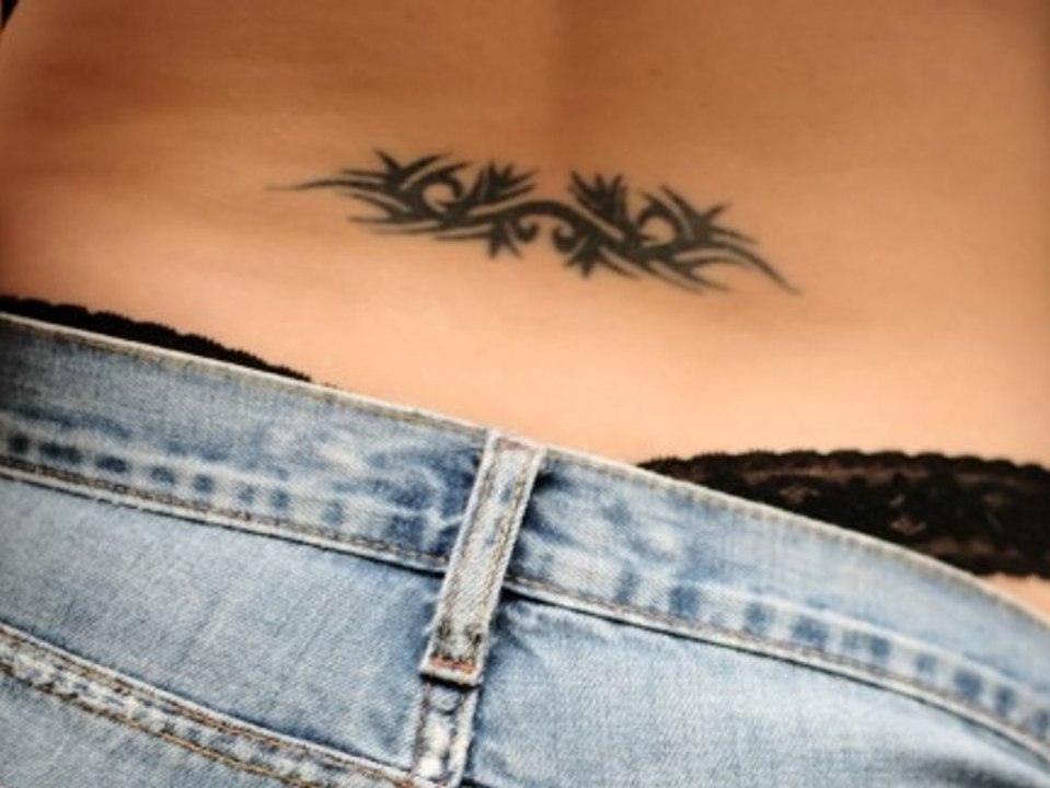 Bye, bye, Arschgeweih? 2000er-Trend kehrt zurück!