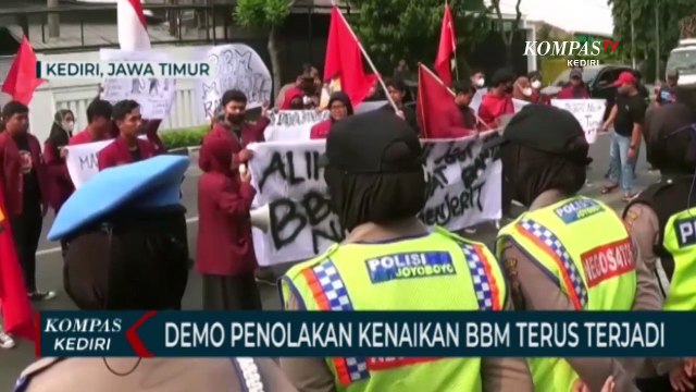 Unjuk Rasa Mahasiswa Tolak Kenaikan Harga BBM