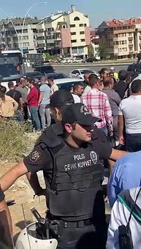 Ankara'da Çin'in 'açlık soykırımını' protesto eden Uygur Türklerine polis müdahale etti