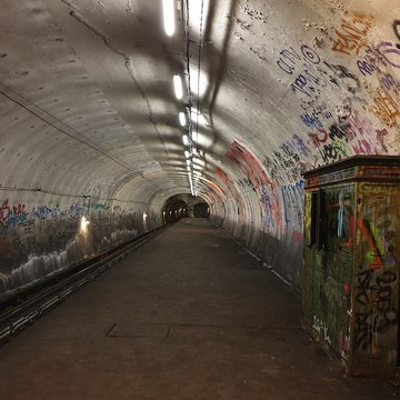 Découvrez ces stations fantômes du métro parisien
