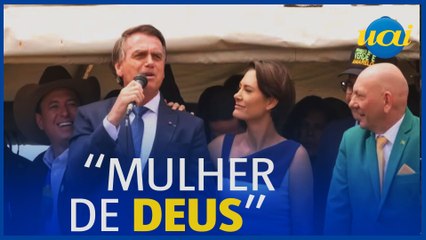 Bolsonaro compara Michelle e Janja, esposa de Lula