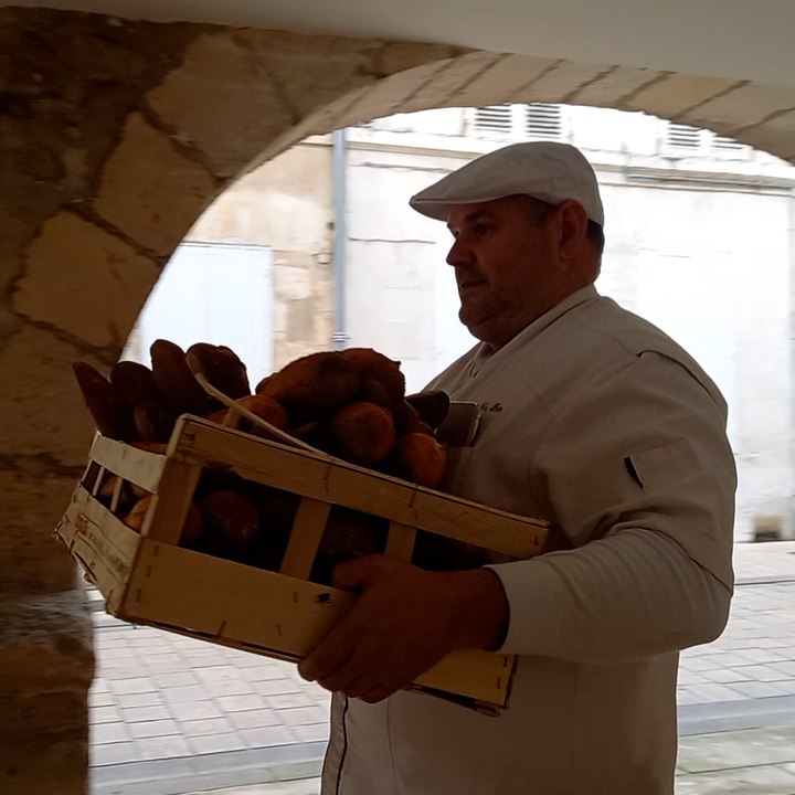 Au four et au moulin : la plus petite boulangerie du monde se trouve à La Rochelle
