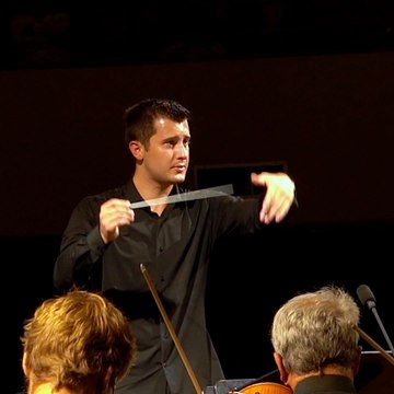 À tout juste 21 ans, Simon Clausse participe au concours international des jeunes chefs d'orchestre de Besançon