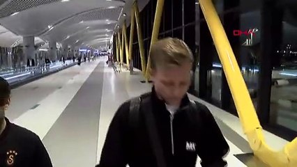 Galatasarayın yeni transferleri Mathias Ross Jensen ve Yusuf Demir, İstanbul'da