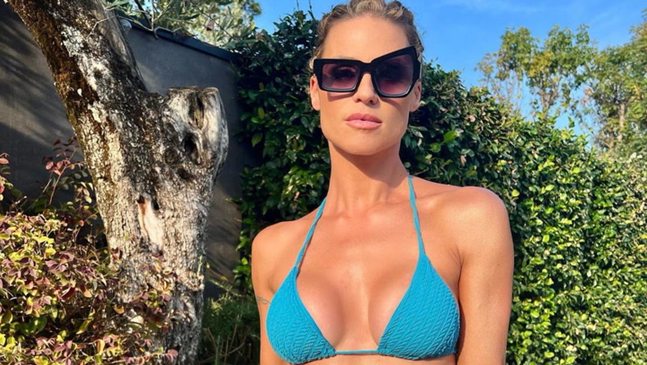 Michelle Hunziker zeigt sich im Bikini: Doch der Blick fällt nur auf eines...