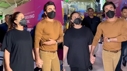 Alia Bhatt Pregnancy में Back Pain की शिकायत,Ranbir Kapoor Care करते Video Viral | *Entertainment