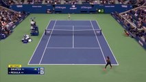 US Open - Swiatek rejoint le dernier carré en éliminant Pegula