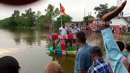 जलझूलनी एकादशी पर निकले देवविमान, नदी के तटों और तलाबों पर हुआ जलवा पूजन