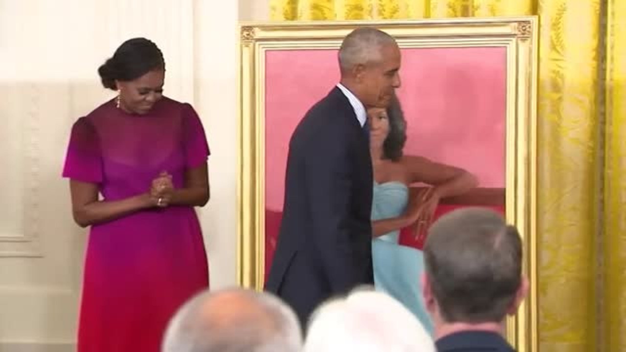 Los Obama regresan a la Casa Blanca de visita