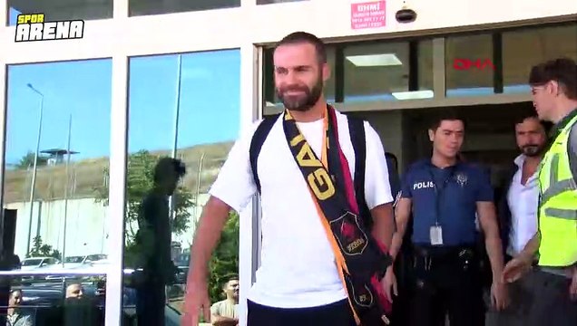 Galatasaray'ın yeni transferi Juan Mata, İstanbul'a geldi