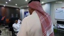 من خدمة الغرف إلى إدارة الفنادق: سعوديون يتدربون للنهوض بقطاع السياحة الناشئ
