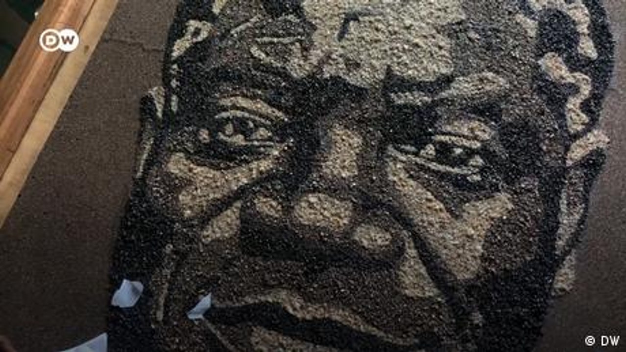 Using ashes to paint Congo's history