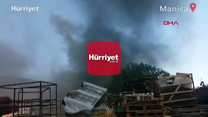 Akhisar'da orman ürünleri fabrikasında yangın