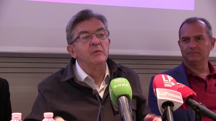 Elezioni, Me'lenchon: "Non c'entro niente con M5s, loro legati ai potenti e al sistema"
