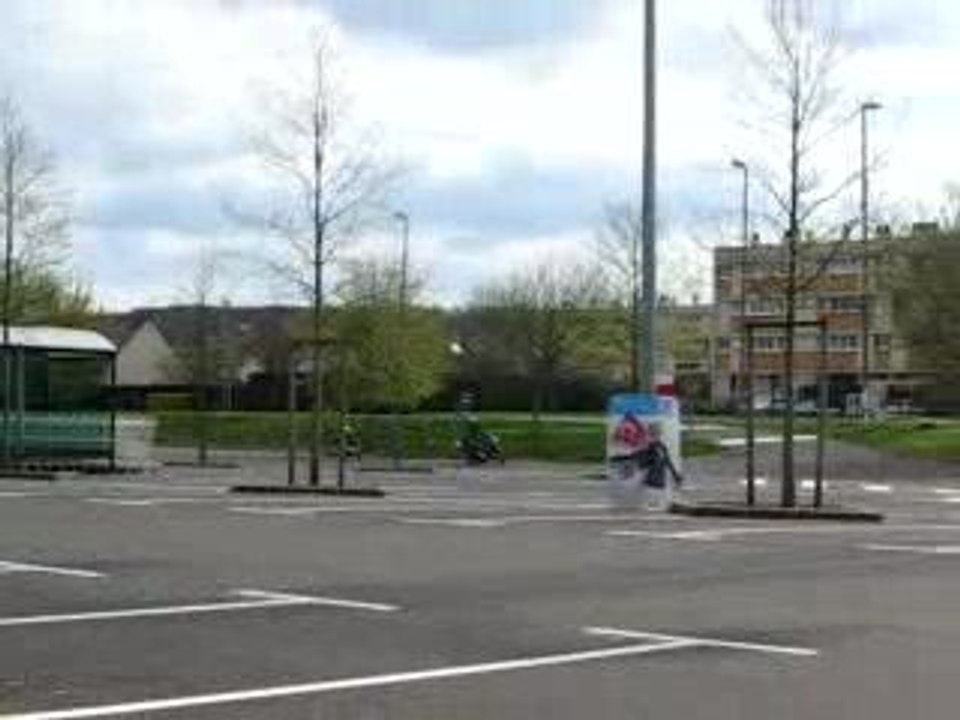 650 SV vs. Pocket Bike 2ème