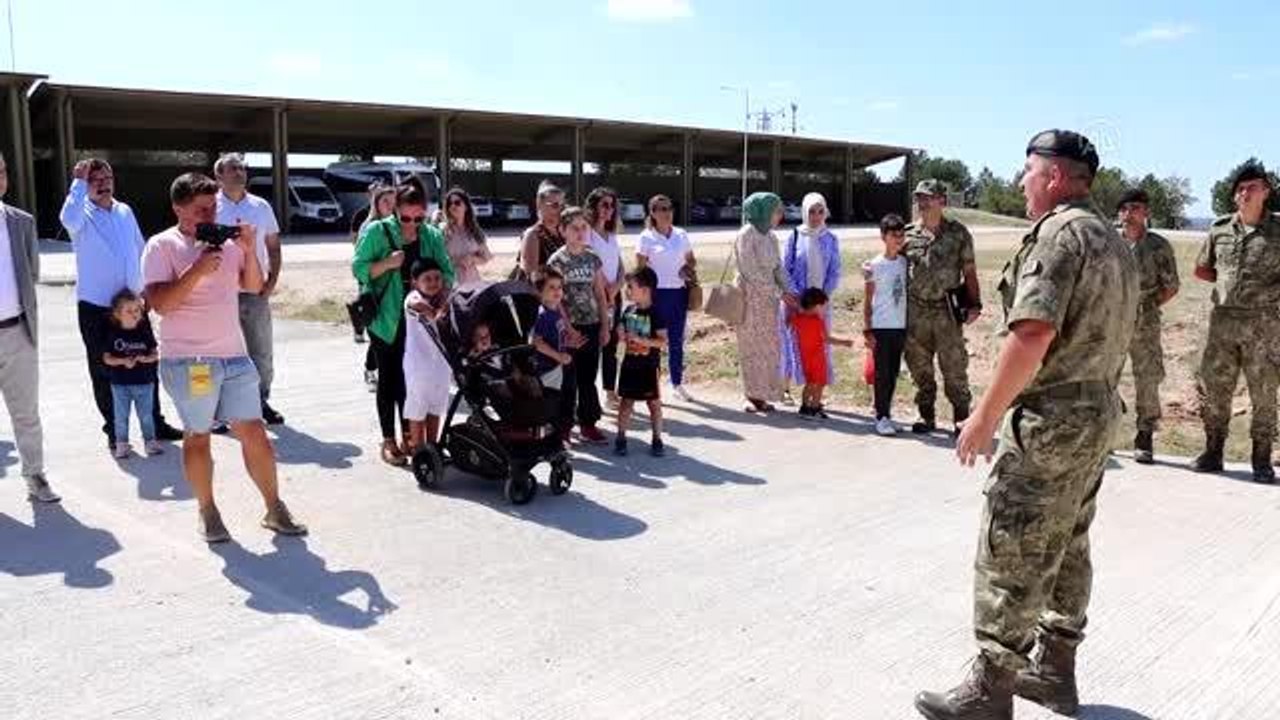 Son dakika haberleri... KIRKLARELİ - "TSK Harp, Silah Araç ve Gereçleri Sergisi" açıldı