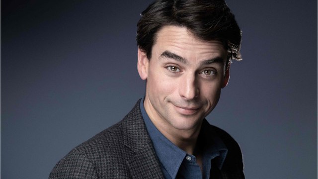 VOICI : La magie du maquillage : Julian Bugier dévoile un cliché saisissant de sa transformation physique