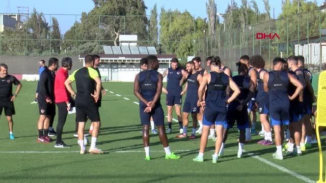 SPOR Hatayspor Teknik Direktörü Özbalta: Kora kor, çata çat bir müsabaka olacağını düşünüyorum