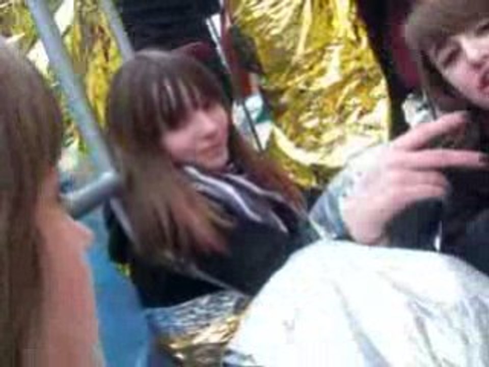 Attente devant Rockhal 07 mars