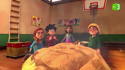 شطيرة على وشك الانفجار والسبب..